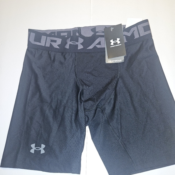 Men's Under Armour 1289566 UA HeatGear Armour Black Compression Shorts - Picture 14 of 15